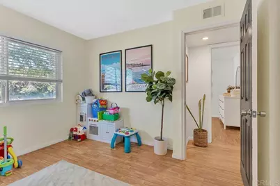 10727 Holly Meadows Drive, Santee, CA 92071 - Photo 17