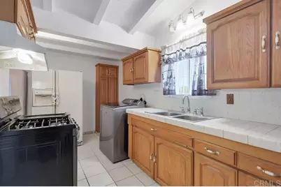 947 S Arizona Avenue, Los Angeles, CA 90022 - Photo 11