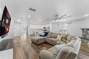 927 Cottonwood Ct, Corona, CA 92879 - Photo 15