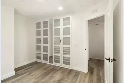 8262 Gilman Drive #1, La Jolla, CA 92037 - Photo 19