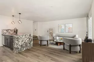 8262 Gilman Dr, La Jolla, CA 92037 - Photo 5