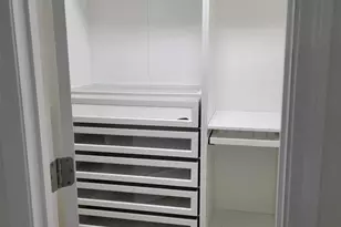 8262 Gilman Dr, La Jolla, CA 92037 - Photo 25