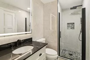 8262 Gilman Dr, La Jolla, CA 92037 - Photo 29