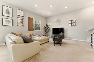 2119 Bluestone Cir, Chula Vista, CA 91913 - Photo 15