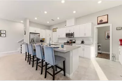 2119 Bluestone Circle, Chula Vista, CA 91913 - Photo 9