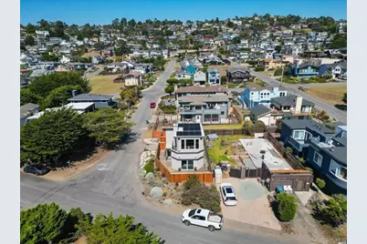 1980 Sherwood Drive, Cambria, CA 93428 - Photo 39