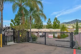 9860 Dale Ave, Spring Valley, CA 91977 - Photo 19