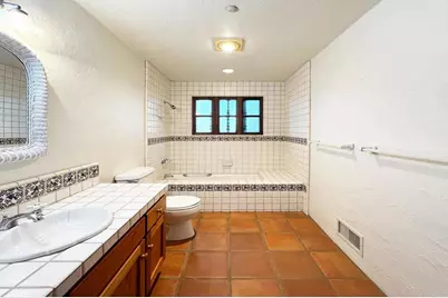 5443 Calzada Del Bosque, Rancho Santa Fe, CA 92067 - Photo 49