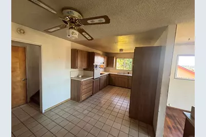 10050 Cristobal Drive, Spring Valley, CA 91977 - Photo 5