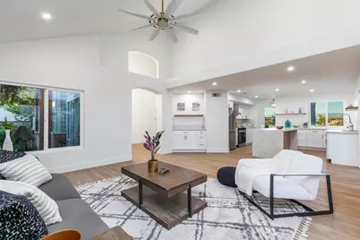 5166 Via Portola, Oceanside, CA 92057 - Photo 19