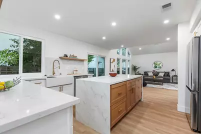 5166 Via Portola, Oceanside, CA 92057 - Photo 23