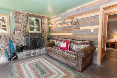 43400 Sheephorn Road, Big Bear Lake, CA 92315 - Photo 11