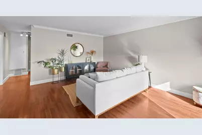 10036 Three Oaks Way, Santee, CA 92071 - Photo 9