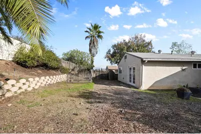 10036 Three Oaks Way, Santee, CA 92071 - Photo 27