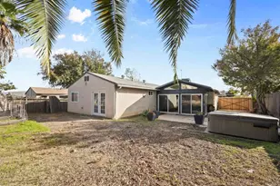 10036 Three Oaks Wy, Santee, CA 92071 - Photo 5