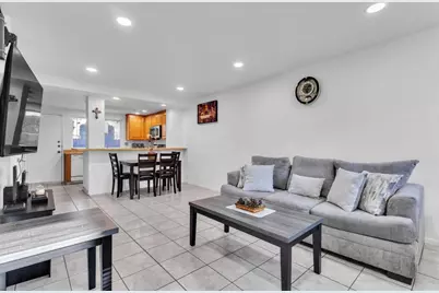 1539 Gustavo St #B, El Cajon, CA 92019 - Photo 3