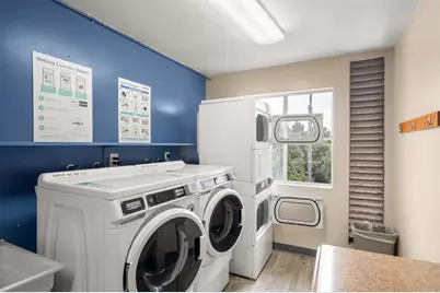 4444 W Point Loma Boulevard #16, San Diego, CA 92107 - Photo 25