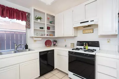 864 Crystal Creek Court, Chula Vista, CA 91910 - Photo 7