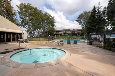 864 Crystal Creek Court, Chula Vista, CA 91910 - Photo 17