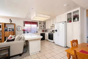 864 Crystal Creek Ct, Chula Vista, CA 91910 - Photo 5