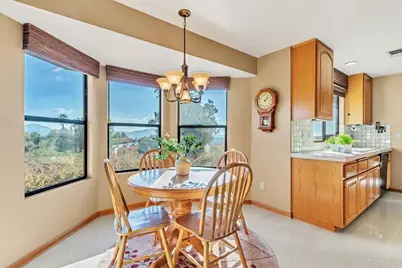 2302 Shaylene Way, Alpine, CA 91901 - Photo 7