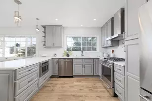 1674 Evergreen St, San Diego, CA 92106 - Photo 9