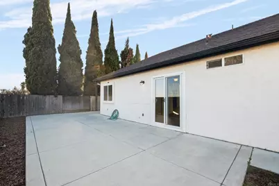 1347 Dorsey Way, Vista, CA 92083 - Photo 23