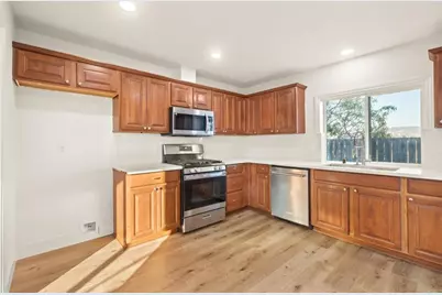 1347 Dorsey Way, Vista, CA 92083 - Photo 13