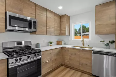 508 Village View Place, Fallbrook, CA 92028 - Photo 7