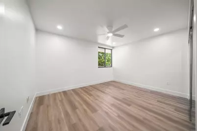 2500 Torrey Pines Rd #305, La Jolla, CA 92037 - Photo 21