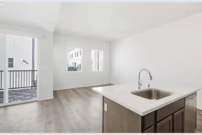 1455 Banahaw Way #6, Chula Vista, CA 91915 - Photo 9