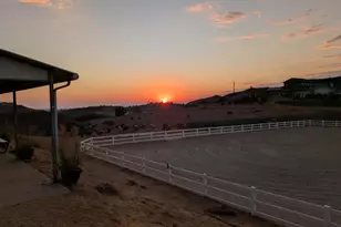 1925 Robinhood Rd, Vista, CA 92084 - Photo 59