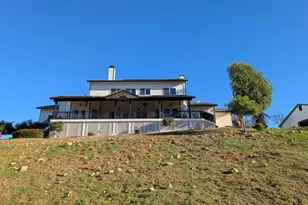 1925 Robinhood Rd, Vista, CA 92084 - Photo 39