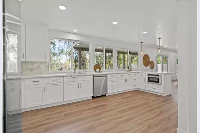 223 Cottingham Ct, Oceanside, CA 92054 - Photo 11