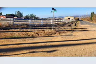 17910 Bluegrass Road, Ramona, CA 92065 - Photo 27