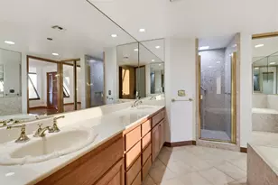 230 W Laurel St, San Diego, CA 92101 - Photo 13