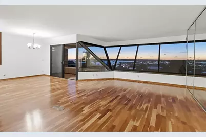 230 W Laurel Street #502, San Diego, CA 92101 - Photo 3