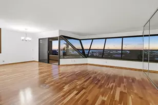 230 W Laurel St, San Diego, CA 92101 - Photo 3