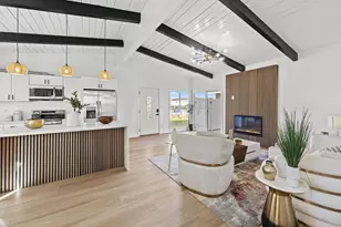 5033 La Paz Dr, San Diego, CA 92113 - Photo 9