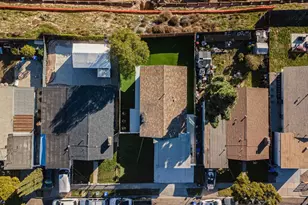 5033 La Paz Dr, San Diego, CA 92113 - Photo 5