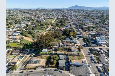 2641 45 E 18th Street, National City, CA 91950 - Photo 17
