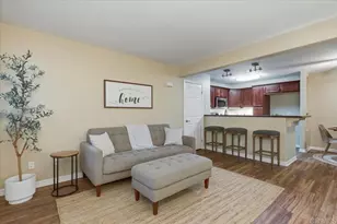 5402 Balboa Arms Dr, San Diego, CA 92117 - Photo 1