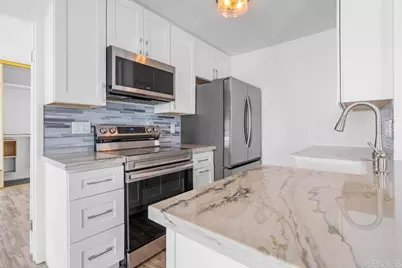 1235 Parker Place #3J, San Diego, CA 92109 - Photo 9