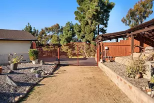 3870 Avenida San Miguel, Bonita, CA 91902 - Photo 49