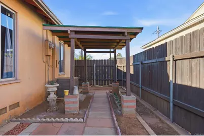 215 Ash Avenue, Chula Vista, CA 91910 - Photo 35
