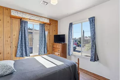 215 Ash Avenue, Chula Vista, CA 91910 - Photo 17