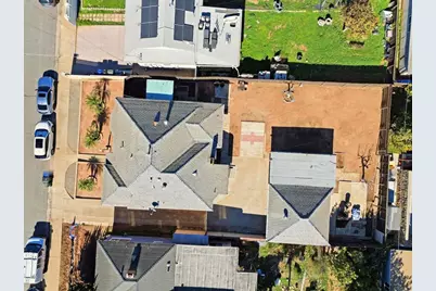 215 Ash Avenue, Chula Vista, CA 91910 - Photo 37