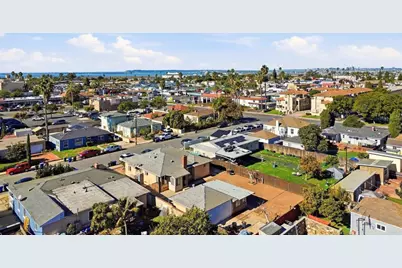 215 Ash Avenue, Chula Vista, CA 91910 - Photo 39