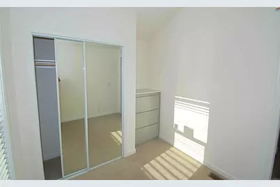 708 H Street #22, Chula Vista, CA 91910 - Photo 9