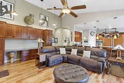 10044 Silver Creek Ln, El Cajon, CA 92021 - Photo 23
